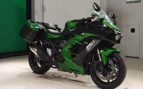 KAWASAKI NINJA H2 SX SE 2018 ZXT02A