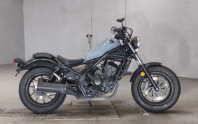 HONDA REBEL MC49