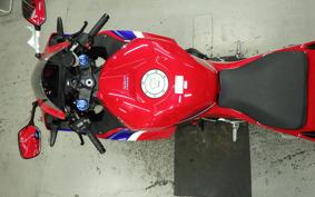 HONDA CBR600RR 2025 PC40
