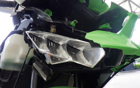 KAWASAKI ZX-25R ZX250E
