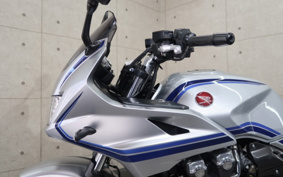 HONDA CB1300 SUPER  BOL DOR ABS 2023 SC54