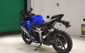 KAWASAKI ZX-25R 2013