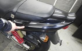 SUZUKI GSX250FX 1999 ZR250C