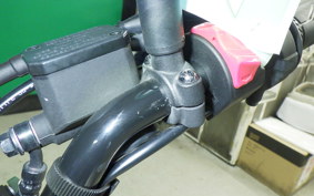 YAMAHA XSR125 1999 RE46J