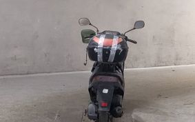 SUZUKI ADDRESS V100 CE13A