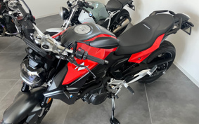 BMW F900R BASE 2025 0K11