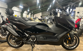 YAMAHA T-MAX 560 A TECHMAX 2025 SJ21J