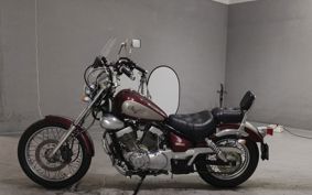 YAMAHA VIRAGO 250 3DM