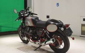 MOTO GUZZI V7 RACER 2 2018