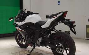 SUZUKI GSX250RA 2002