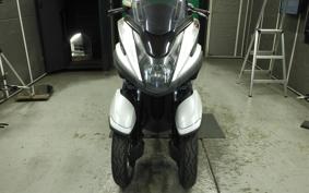 YAMAHA TRICITY 125 2015 SE82J
