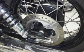 TRIUMPH BONNEVILLE T100 2016