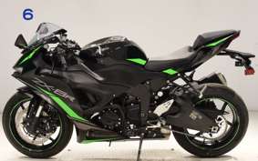KAWASAKI NINJA ZX-6R A 2025 ZX636J