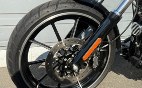 HARLEY HARLEY FXSB BREAKOUT 2014 BF5