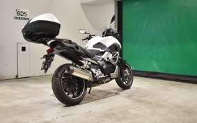 HONDA VFR800X 2015 RC80
