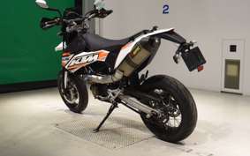 KTM 690 SMC 2012
