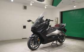 YAMAHA T-MAX 560 2026 SJ21J