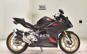 HONDA CBR250RR A MC51