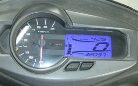 YAMAHA CYGNUS 125 XSR 3 SED8J