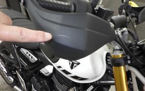TRIUMPH SCRAMBLER 400XC 2026