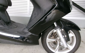 YAMAHA MAJESTYS SG28J