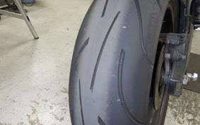 YAMAHA YZF-R1 2010