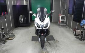 APRILIA SRV850 2013