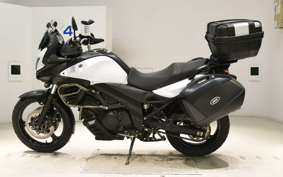 SUZUKI Vｽﾄﾛｰﾑ650A 2013 VP56A