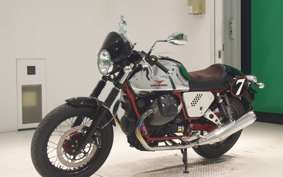 MOTO GUZZI V7 RACER 2013