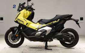 HONDA X-ADV 750 2025 RH21