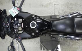 SUZUKI GSR250F
