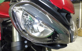 TRIUMPH STREET TRIPLE RS 2024