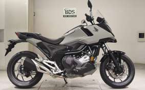 HONDA NC750X DCT 2025