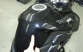 TRIUMPH TIGER 800 2013