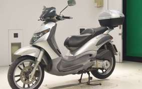 PIAGGIO BEVERLY 200