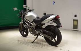 HONDA VTR 250 MC33
