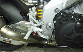 APRILIA RSV4 1100ファクトリ 2024