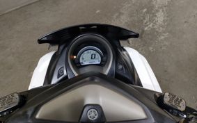 YAMAHA N-MAX 125 SE86J