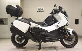HONDA X-ADV 750 2025 RH21