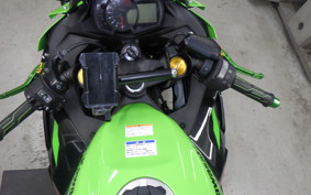 KAWASAKI ZX-25R ZX250E