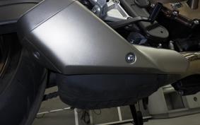 HONDA CB650R E-Clutch 2025 RH17