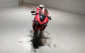 TRIUMPH DAYTONA675 2008 TMD106