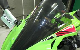 KAWASAKI ZX-25R ZX250E