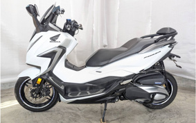 HONDA FORZA 250 MF15