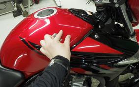 SUZUKI GSR250