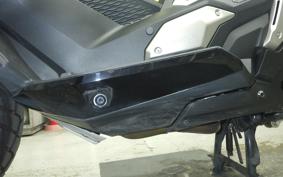 HONDA X-ADV 750 2024 RH21