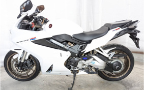 HONDA VFR800F 2017 RC79