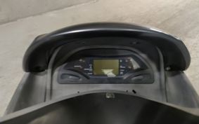 YAMAHA MAJESTY 125 SE27