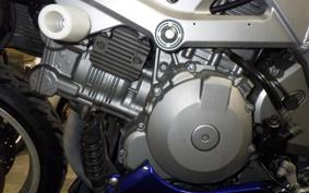 SUZUKI SV1000S 2004 VT54A