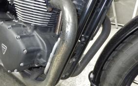 TRIUMPH BONNEVILLE T100 2014